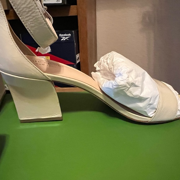 NWT: Kate Spade size 10M - Picture 6 of 9